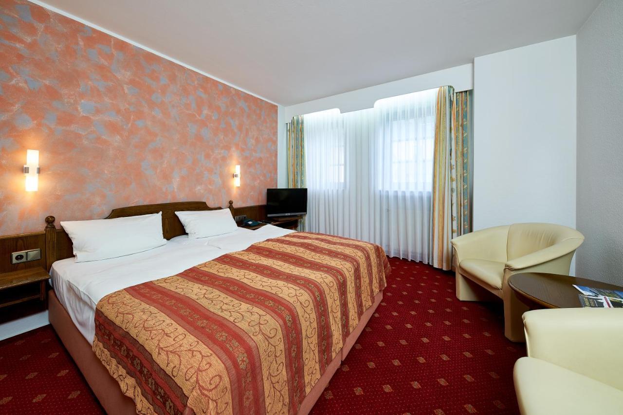 Hotel Zur Post Bernkastel-Kues Esterno foto