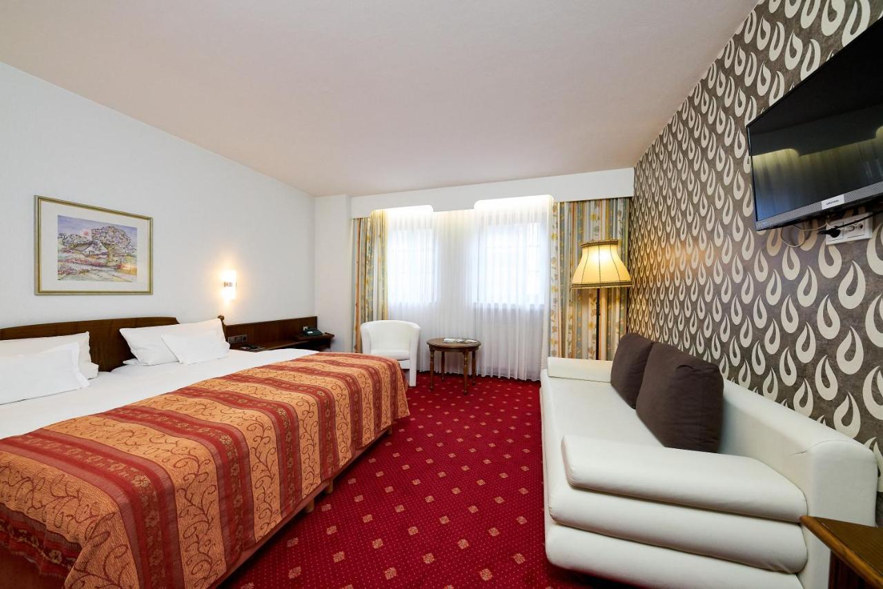 Hotel Zur Post Bernkastel-Kues Esterno foto