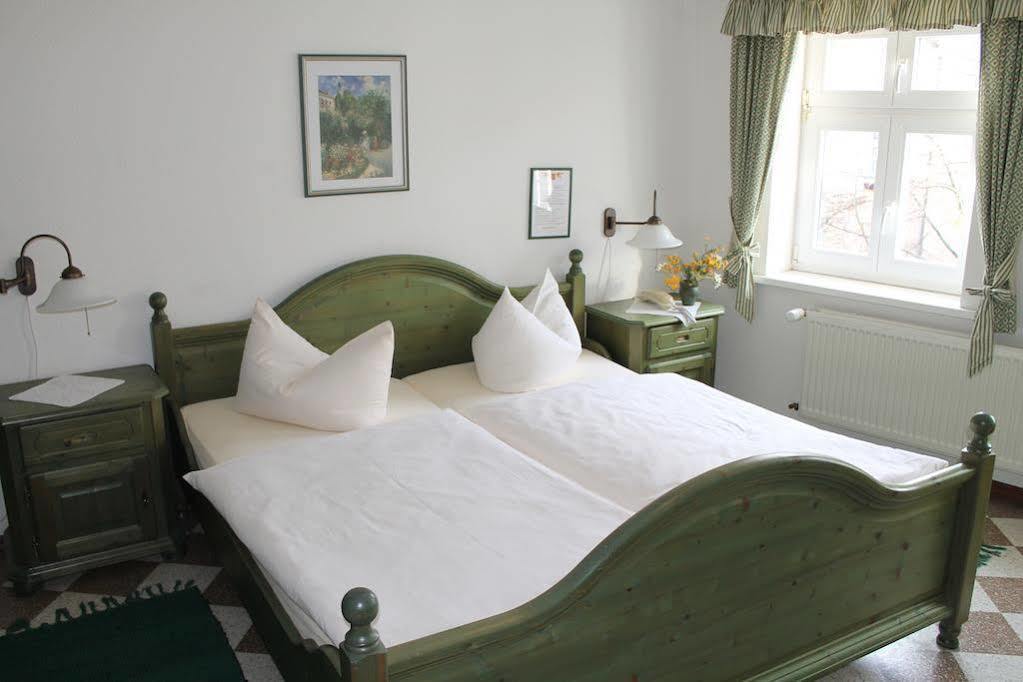 Hotel Zur Post Bernkastel-Kues Esterno foto