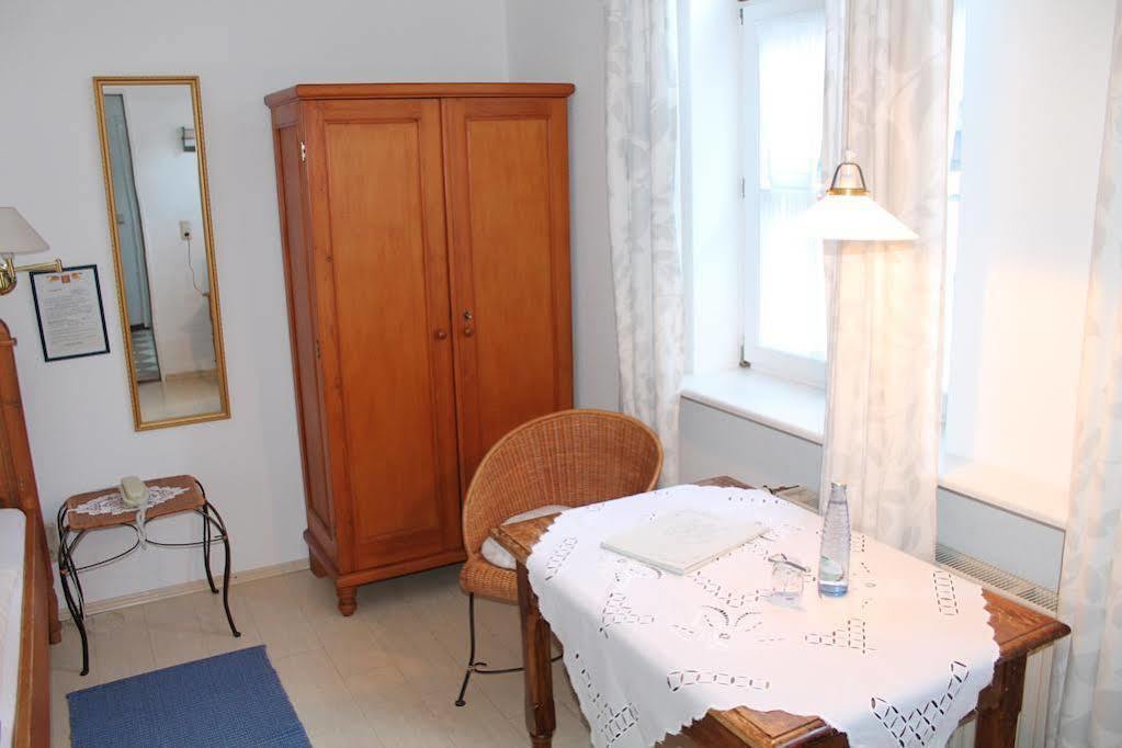 Hotel Zur Post Bernkastel-Kues Esterno foto