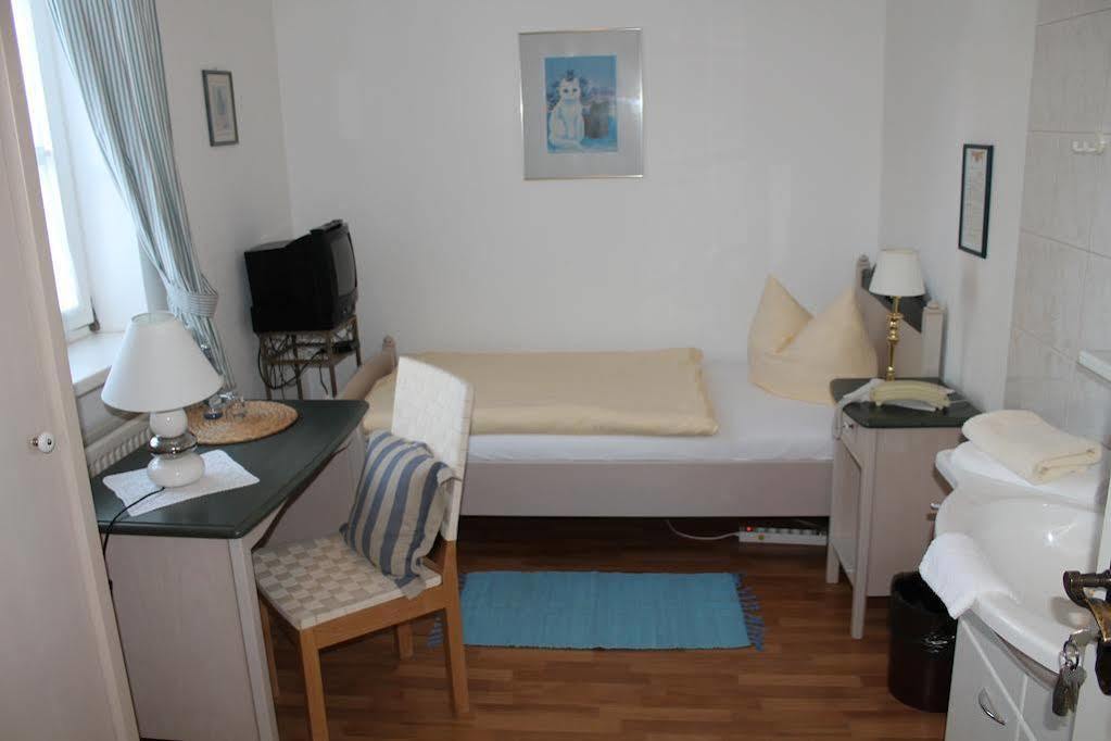 Hotel Zur Post Bernkastel-Kues Esterno foto
