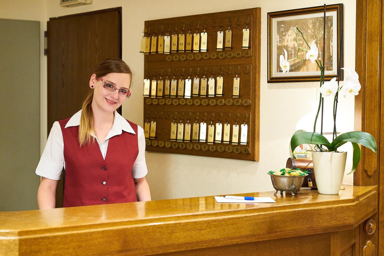 Hotel Zur Post Bernkastel-Kues Esterno foto